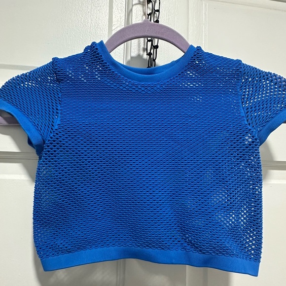 SKIMS NWOT Blue Mesh Crop Top Size Small - Picture 2 of 4